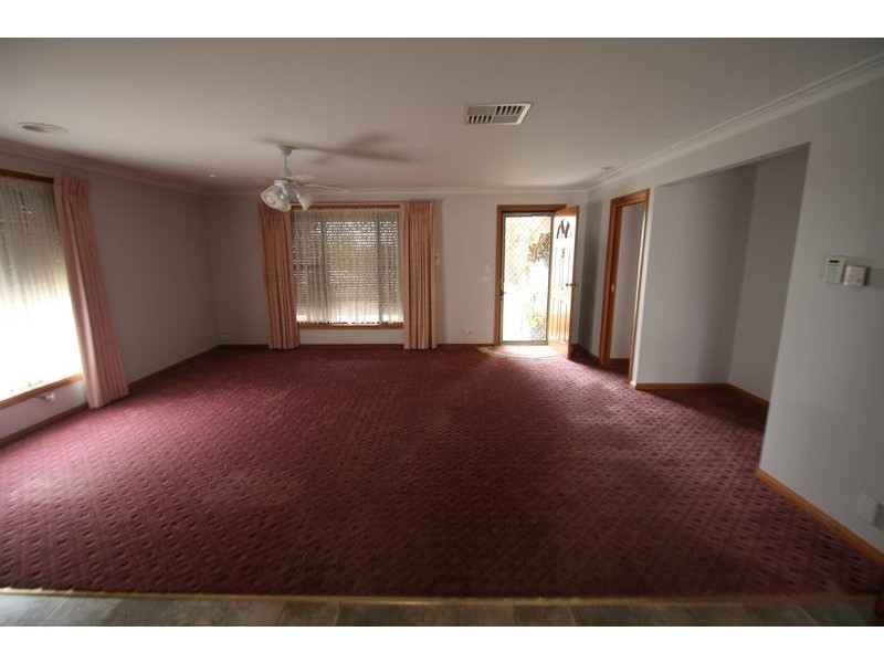 1/27 High Street, Ararat VIC 3377