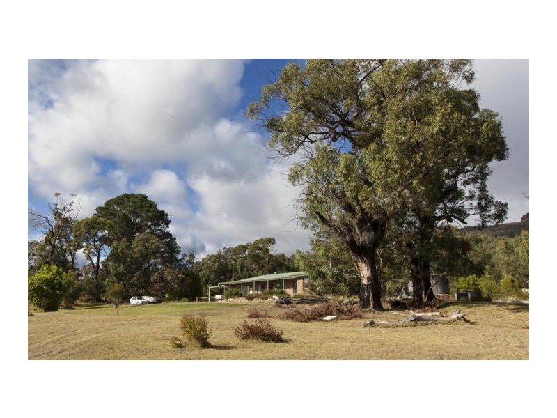370 Long Gully Road, Pomonal VIC 3381