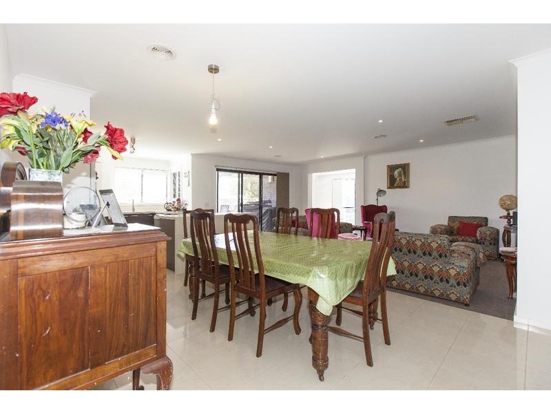 14 Beveridge Street, Ararat VIC 3377