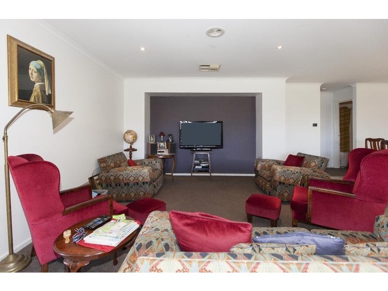 14 Beveridge Street, Ararat VIC 3377