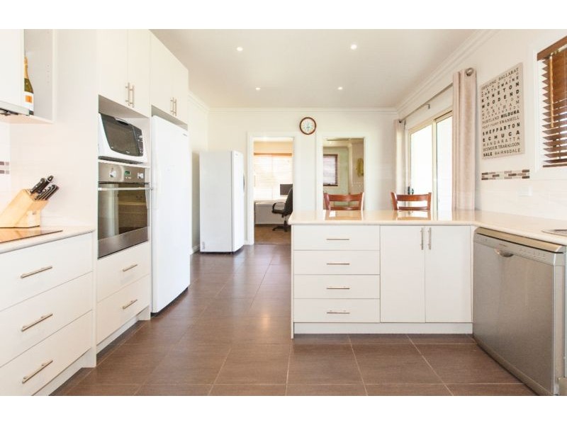 63 Blake Street, Ararat VIC 3377