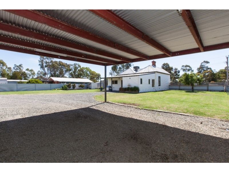 63 Blake Street, Ararat VIC 3377
