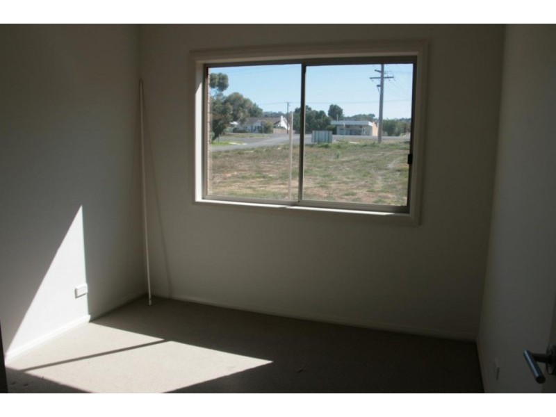 1 Glastonbury Place, Ararat VIC 3377