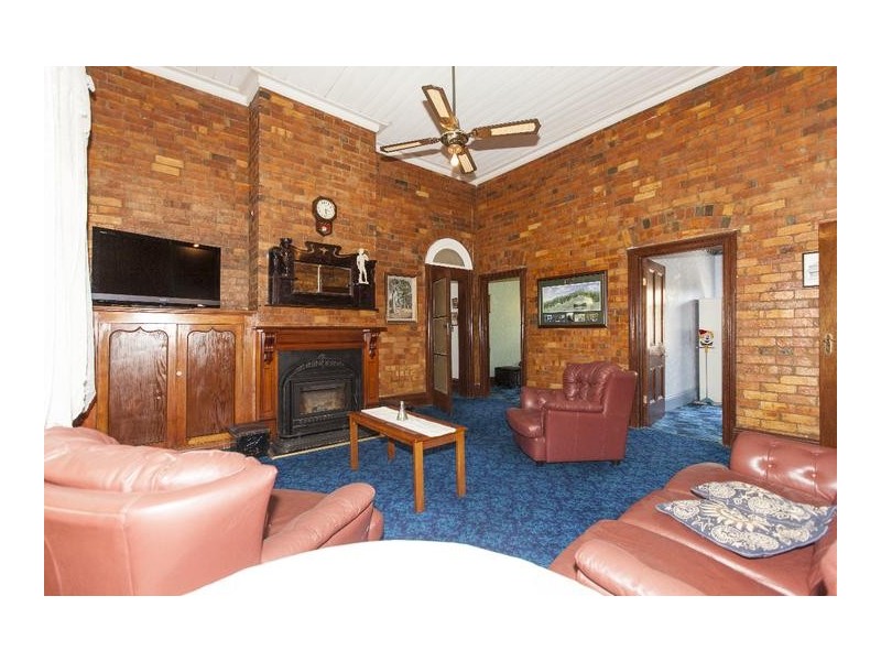 70 Queen Street, Ararat VIC 3377