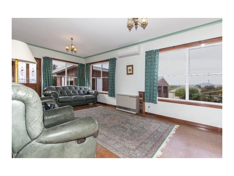 70 Queen Street, Ararat VIC 3377