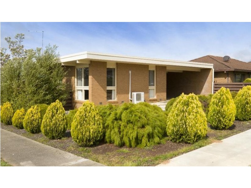 27 High Street West, Ararat VIC 3377