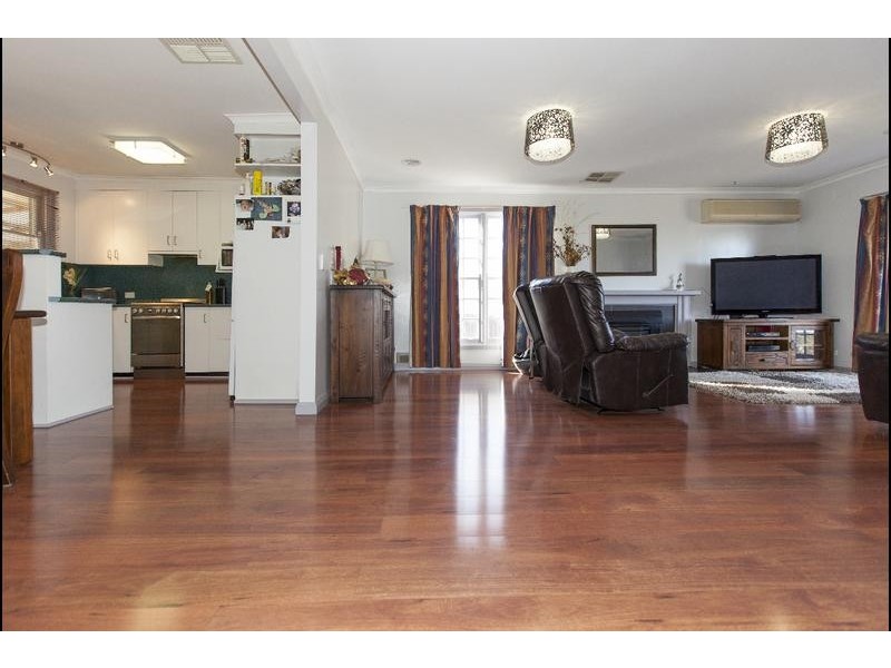 42 Port Fairy Road, Ararat VIC 3377