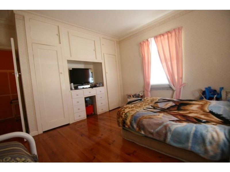 11 Camp Street, Donald VIC 3480