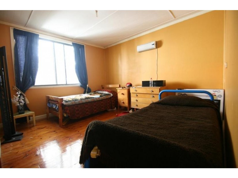 11 Camp Street, Donald VIC 3480