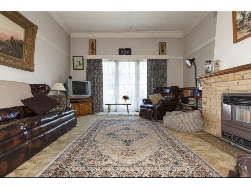 17 Lambert Street, Ararat VIC 3377