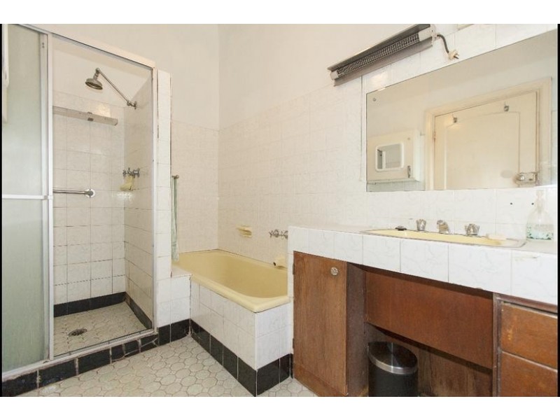 17 Lambert Street, Ararat VIC 3377