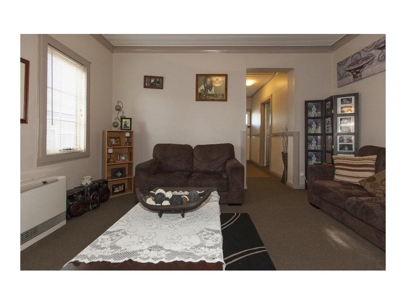 23 Campbell Street, Ararat VIC 3377