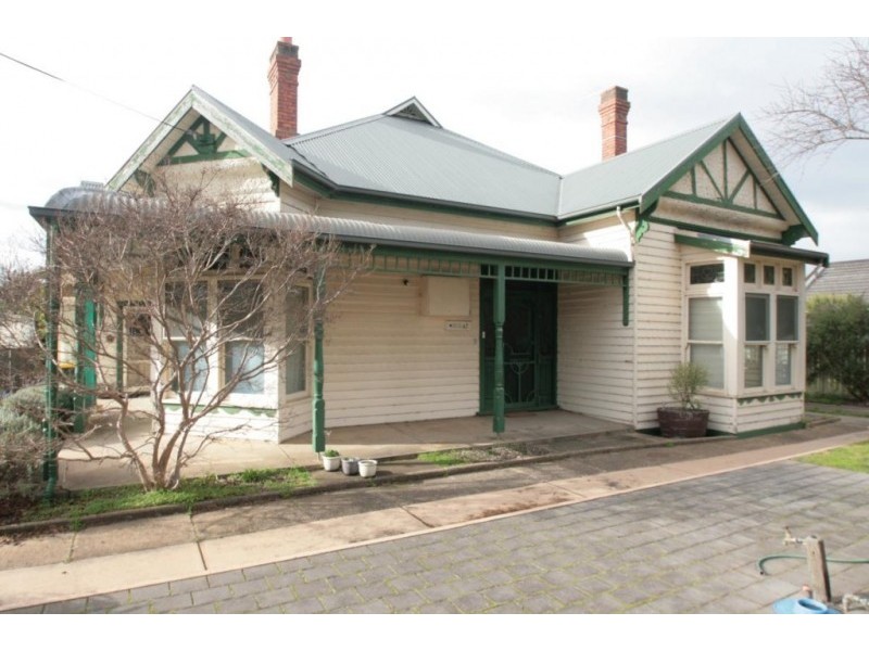 42 Albert Street, Ararat VIC 3377