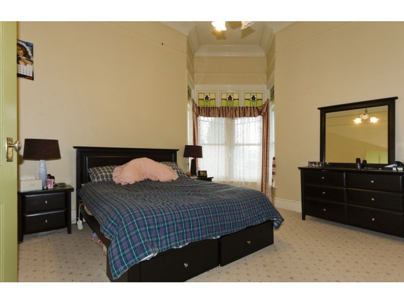 42 Albert Street, Ararat VIC 3377