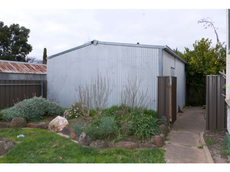 42 Albert Street, Ararat VIC 3377
