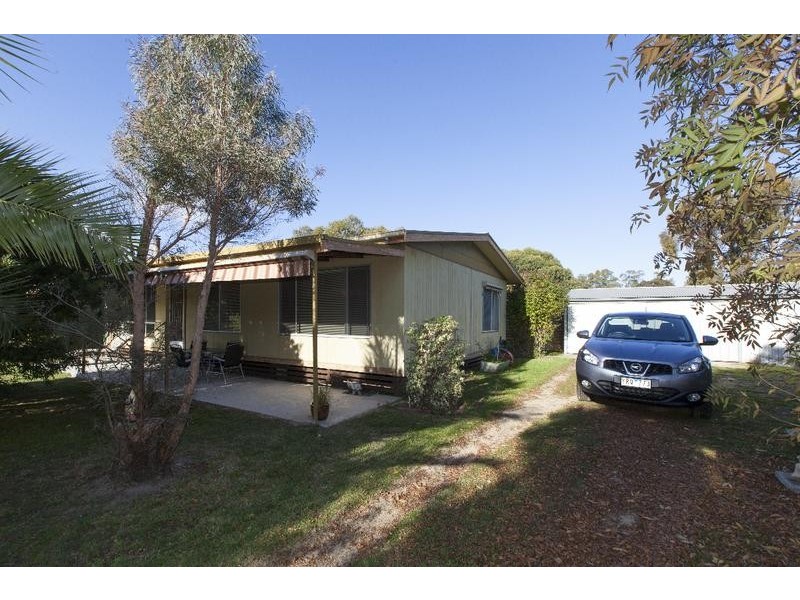 67 Green Street, Elmhurst VIC 3469