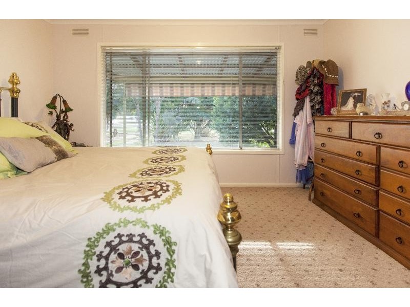 67 Green Street, Elmhurst VIC 3469