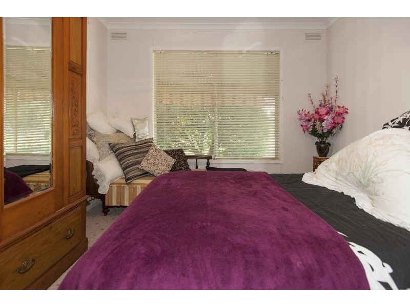 67 Green Street, Elmhurst VIC 3469