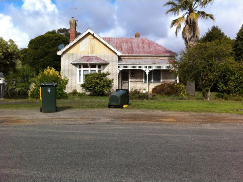 24 Dawson Street, Ararat VIC 3377