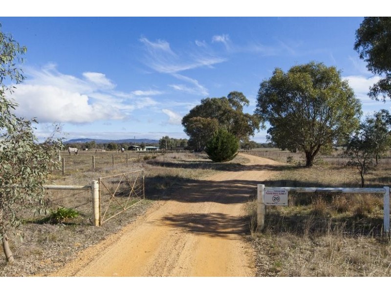 31 Yuruga Road, Great Western VIC 3377