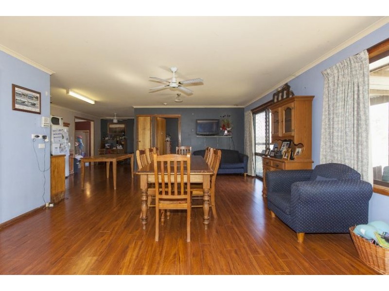 31 Yuruga Road, Great Western VIC 3377