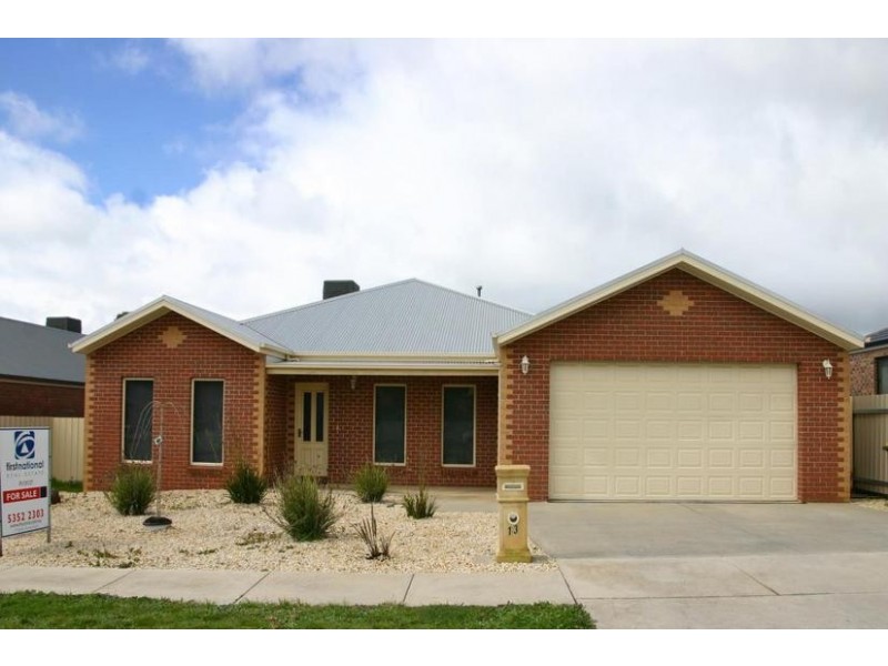 13 Hucker Street, Ararat VIC 3377