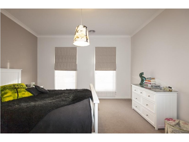 13 Hucker Street, Ararat VIC 3377