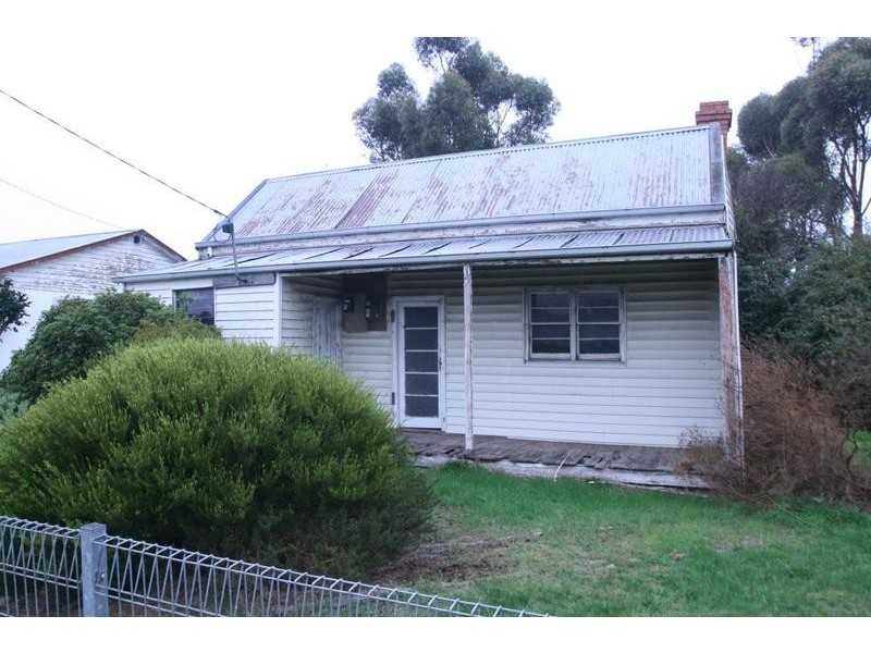 27 Commercial Street, Willaura VIC 3379