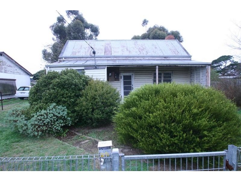 27 Commercial Street, Willaura VIC 3379