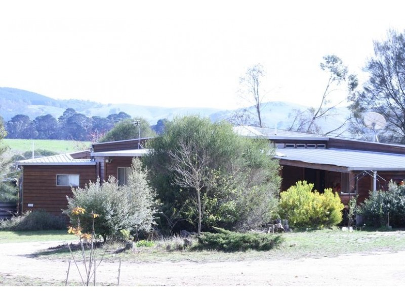 1139 Amphitheatre Road, Mount Lonarch VIC 3468