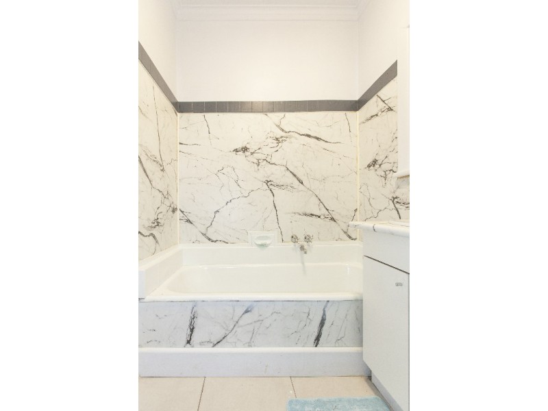 12 Clay Street, Ararat VIC 3377