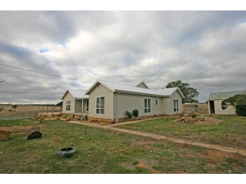 51 Overington Road, Moyston VIC 3377