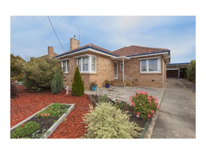 57 George Road, Ararat VIC 3377