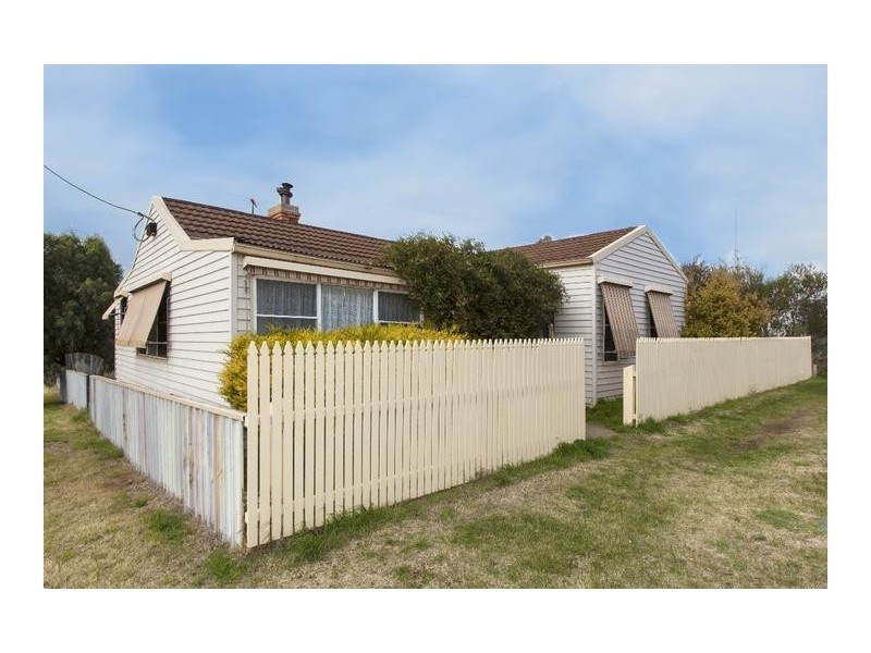 1 Brooke Street, Moyston VIC 3377