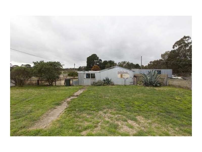 1 Brooke Street, Moyston VIC 3377