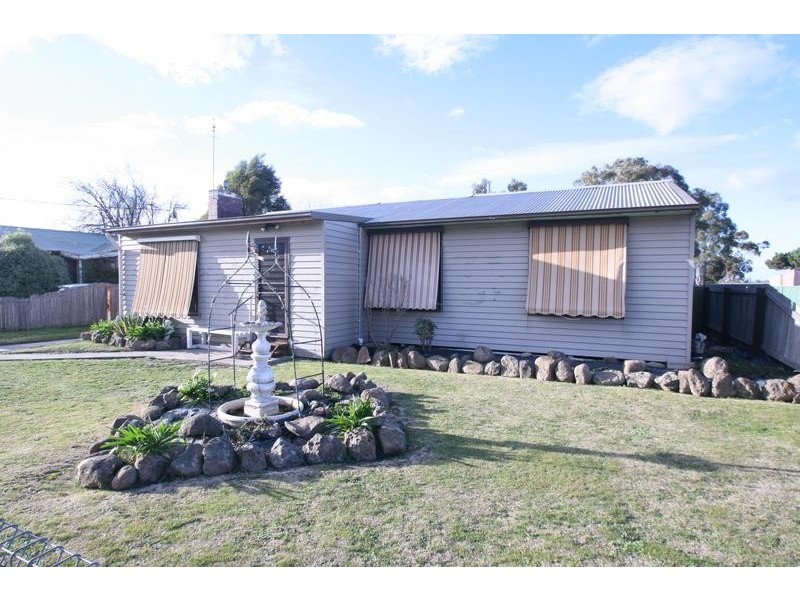 28 Fay Street, Ararat VIC 3377