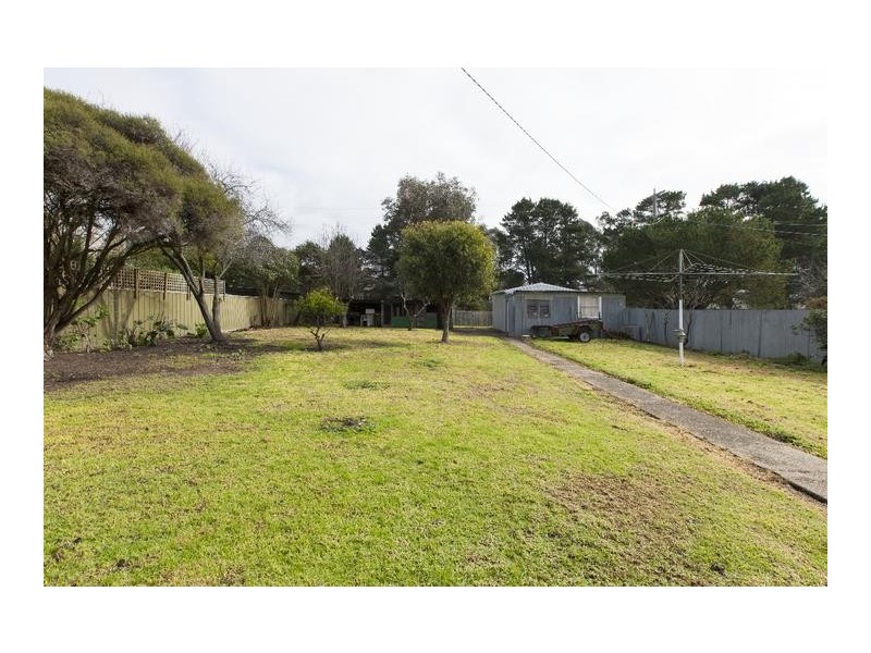 18 Tobin Street, Ararat VIC 3377