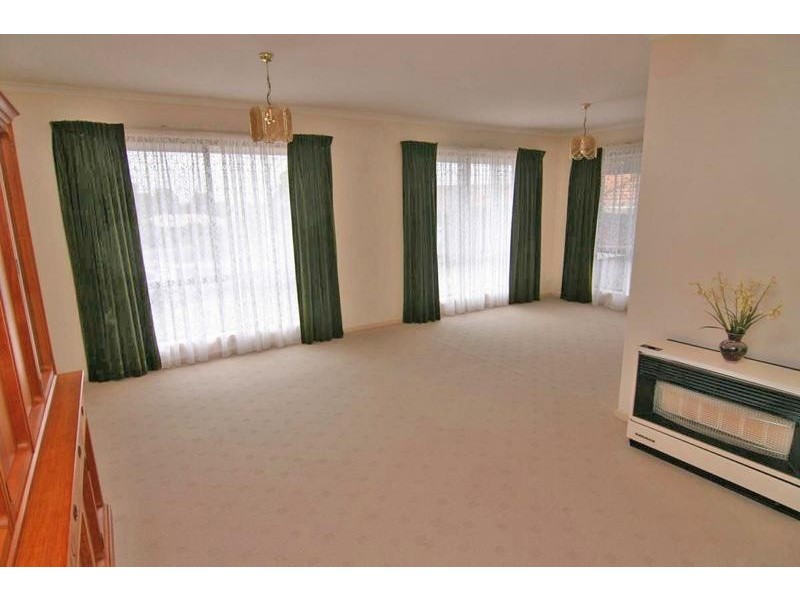 9 Blackwood Court, Ararat VIC 3377