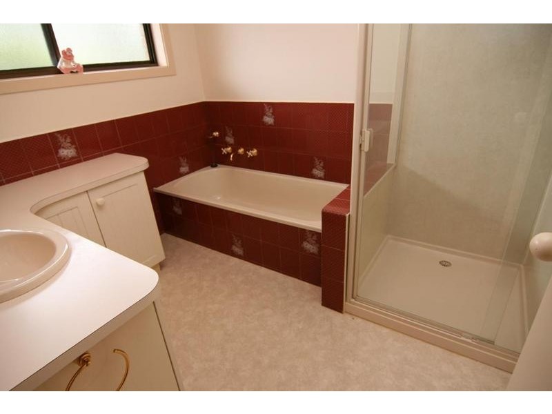 9 Blackwood Court, Ararat VIC 3377