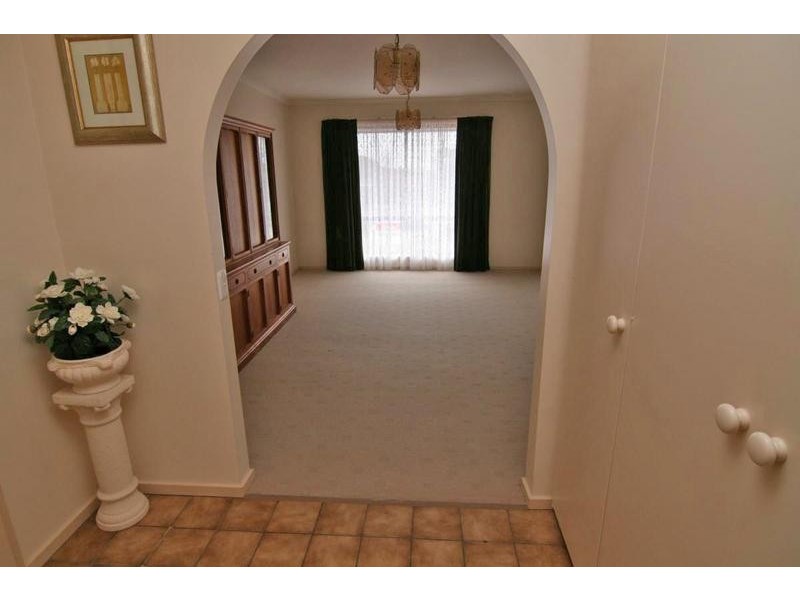 9 Blackwood Court, Ararat VIC 3377