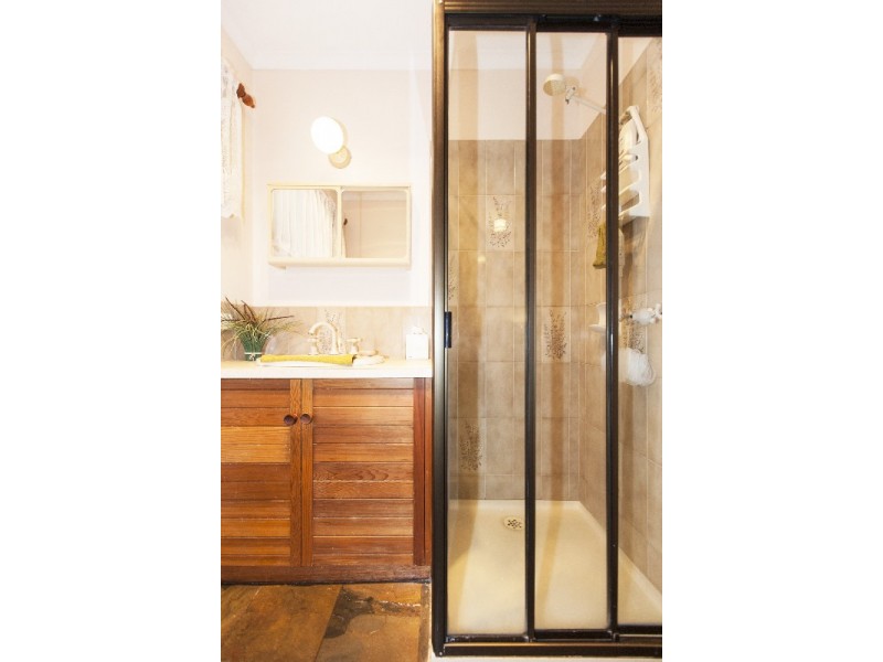 17 Golf Links Road, Ararat VIC 3377