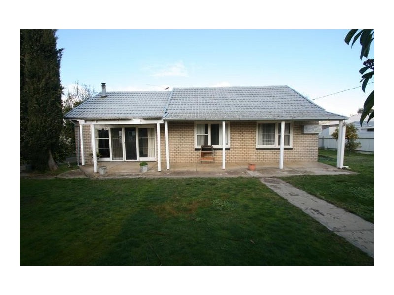 10 Tatyoon Road, Ararat VIC 3377