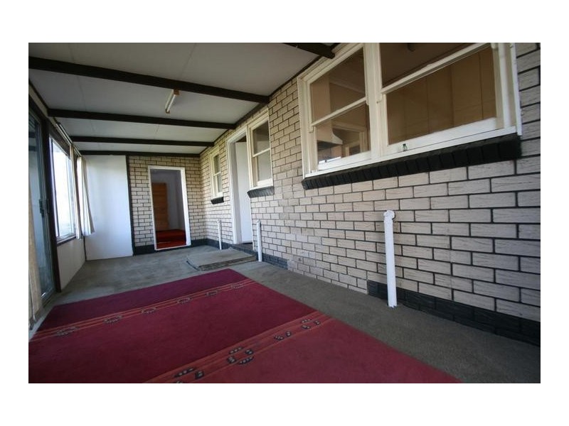 10 Tatyoon Road, Ararat VIC 3377