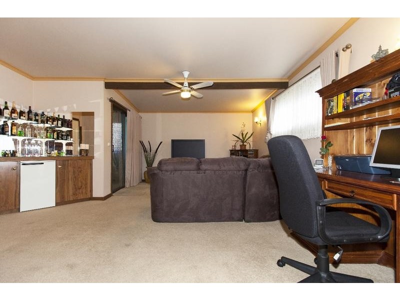 14 Churchill Avenue, Ararat VIC 3377