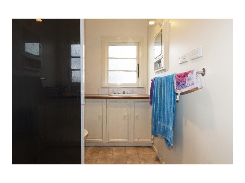 13 Laidlaw Street, Ararat VIC 3377