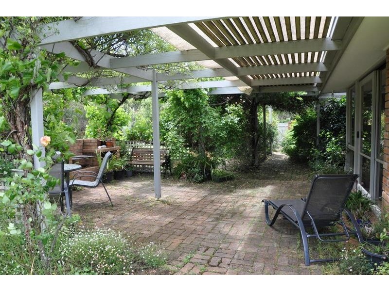 11 Golf Links Road, Ararat VIC 3377