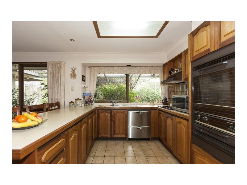 11 Golf Links Road, Ararat VIC 3377