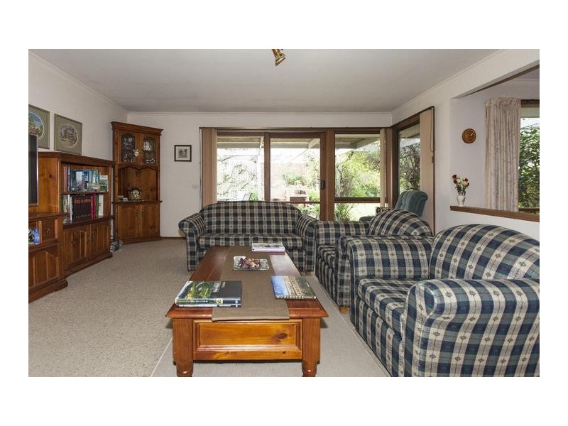 11 Golf Links Road, Ararat VIC 3377