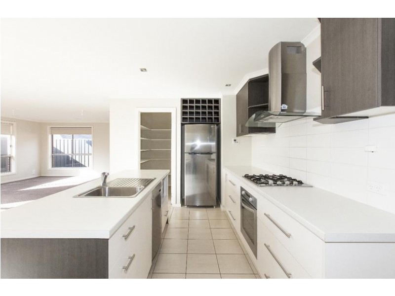 18 Clarke Street, Ararat VIC 3377