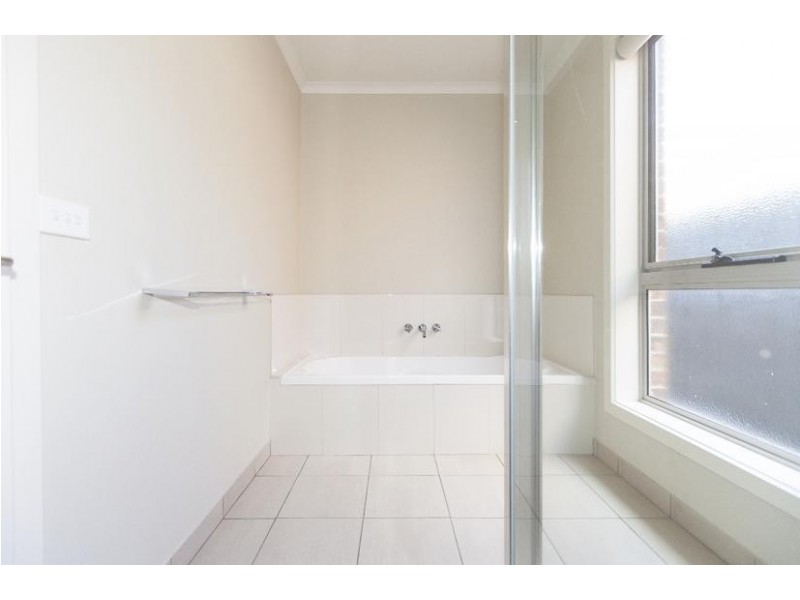 18 Clarke Street, Ararat VIC 3377